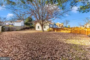 2112 Pimmit Dr, Falls Church, VA 22043 - Photo 48