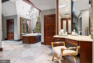 536 Springvale Rd, Great Falls, VA 22066 - Photo 52