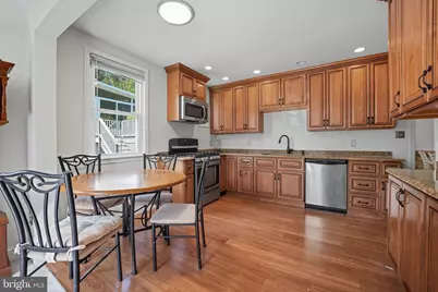 6812 Chestnut Avenue, Falls Church, VA 22042 - Photo 8