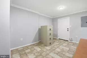 3152 Eakin Park Ct, Fairfax, VA 22031 - Photo 32