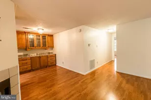 12103 Green Ledge Ct, Fairfax, VA 22033 - Photo 6