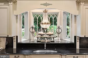 10205 Cedar Pond Dr, Vienna, VA 22182 - Photo 26