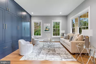 7002 River Oaks Drive, McLean, VA 22101 - Photo 2