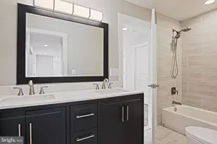 10900 Hunter Station Rd, Vienna, VA 22181 - Photo 14