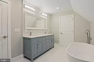 10900 Hunter Station Rd, Vienna, VA 22181 - Photo 62