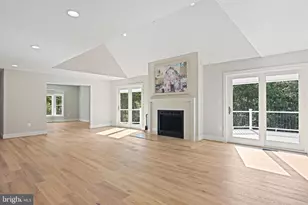 10900 Hunter Station Rd, Vienna, VA 22181 - Photo 26