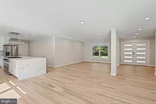 10900 Hunter Station Rd, Vienna, VA 22181 - Photo 22