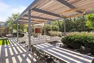 7887 Jones Branch Dr, McLean, VA 22102 - Photo 28