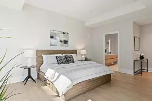 7887 Jones Branch Dr, McLean, VA 22102 - Photo 14