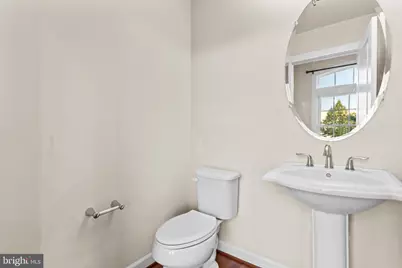 13693 Neil Armstrong Avenue, Herndon, VA 20171 - Photo 24