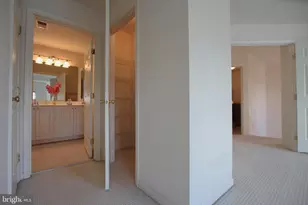 8532 Barrow Furnace Ln, Lorton, VA 22079 - Photo 18