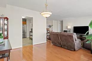 3705 S George Mason Dr, Falls Church, VA 22041 - Photo 4