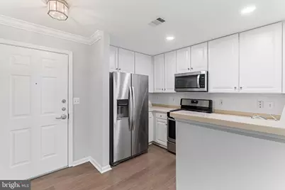 12001 Market Street #T-37, Reston, VA 20190 - Photo 6