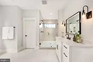 623 Echols St SE, Vienna, VA 22180 - Photo 46