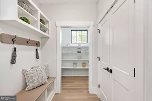 623 Echols St SE, Vienna, VA 22180 - Photo 18