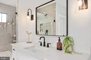 623 Echols St SE, Vienna, VA 22180 - Photo 40