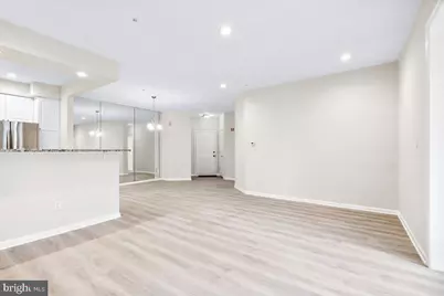 7708 Haynes Point Way #9B, Alexandria, VA 22315 - Photo 8