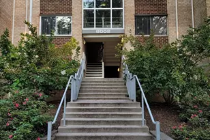 8002 Chanute Pl, Falls Church, VA 22042 - Photo 1