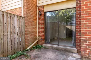 9911 Whitewater Dr, Burke, VA 22015 - Photo 54