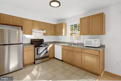 9911 Whitewater Drive, Burke, VA 22015 - Photo 6