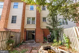 9911 Whitewater Dr, Burke, VA 22015 - Photo 58