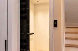 9605 Georgetown Pike, Great Falls, VA 22066 - Photo 24