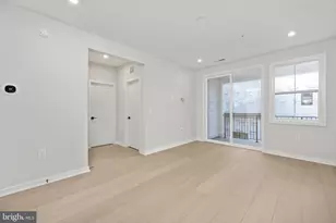 14361 Gln Mnr Dr, Chantilly, VA 20151 - Photo 4
