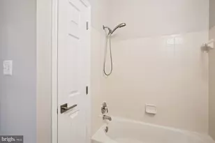 6339 Dunman Way, Alexandria, VA 22315 - Photo 36