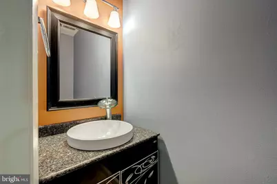 8322 Highcliffe Court, Annandale, VA 22003 - Photo 16