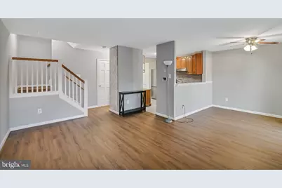 3827 El Camino Place #13, Alexandria, VA 22309 - Photo 4