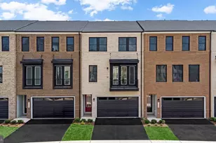 13724 Aviation Pl, Herndon, VA 20171 - Photo 2