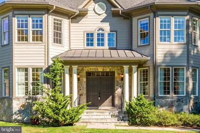 829 Golden Arrow Street, Great Falls, VA 22066 - Photo 6