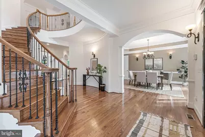 829 Golden Arrow Street, Great Falls, VA 22066 - Photo 8