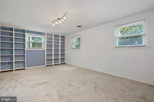 9123 Cherrytree Dr, Alexandria, VA 22309 - Photo 26