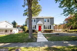 6908 Barrett, Falls Church, VA 22042 - Photo 2