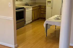 8370 Greensboro Dr, McLean, VA 22102 - Photo 22