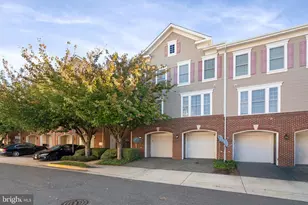 7141 Mason Grove Ct, Alexandria, VA 22306 - Photo 2