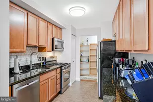 2844 Dover Ln, Falls Church, VA 22042 - Photo 8