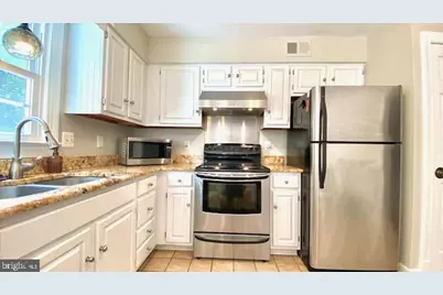 12472 Sweet Leaf Terrace, Fairfax, VA 22033 - Photo 4