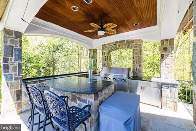 658 Live Oak Drive, McLean, VA 22101 - Photo 50