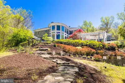 658 Live Oak Drive, McLean, VA 22101 - Photo 58