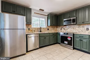 6609 Bowie Dr, Springfield, VA 22150 - Photo 12