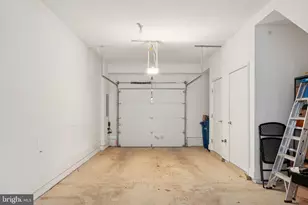 11225 Beaker St, Reston, VA 20190 - Photo 38