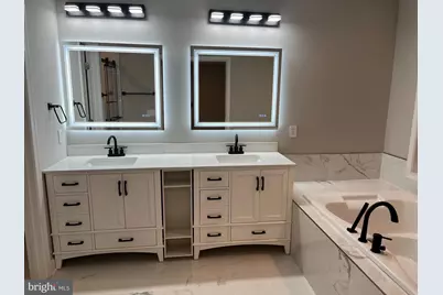 13975 Tanners House Way, Centreville, VA 20121 - Photo 20