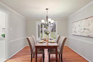 12133 Queens Brigade Dr, Fairfax, VA 22030 - Photo 12