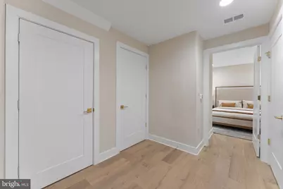 1622 Chain Bridge Road, McLean, VA 22101 - Photo 34