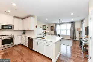 2960 Vaden Dr, Fairfax, VA 22031 - Photo 6