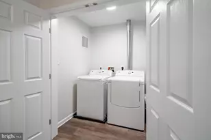 4627 Deerwatch Dr, Chantilly, VA 20151 - Photo 6