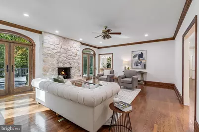 2404 Oakmont Court, Oakton, VA 22124 - Photo 12