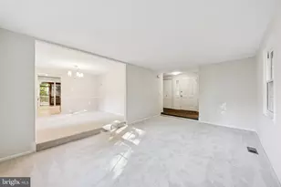 5922 New England Woods Dr, Burke, VA 22015 - Photo 8